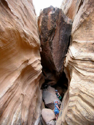 Huge chokestone has a tunnel underneath