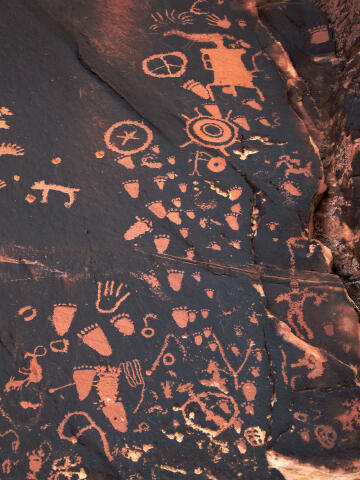 Newspaper Rock