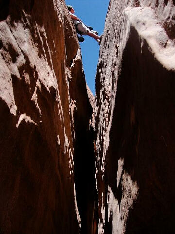 Sandthrax Slot Canyon