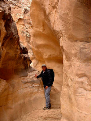 Your Tour Guide in Music Canyon